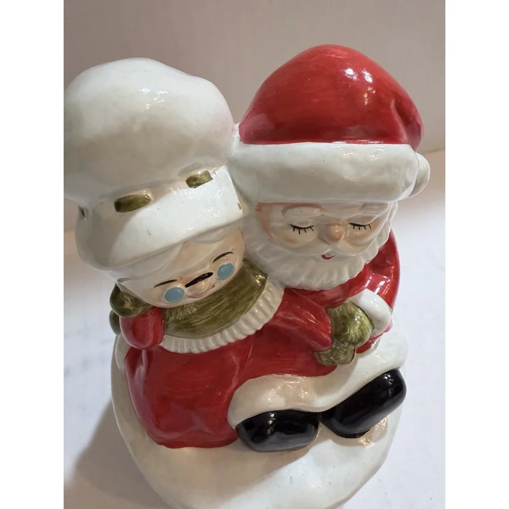 S.JAPAN 1960s Christmas Music Box